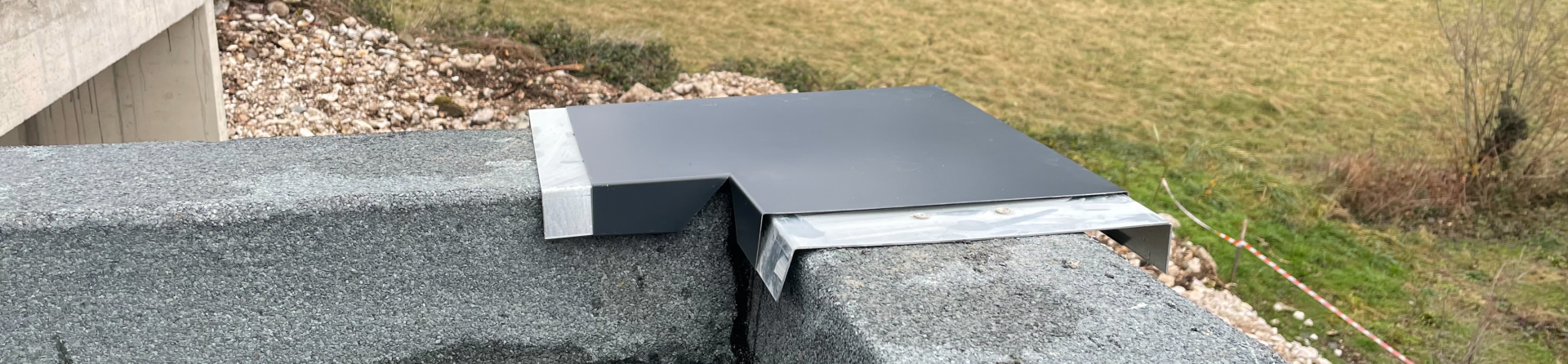 Comment poser un angle de couvertine ?