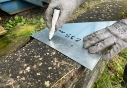 Qu'est ce qu'une patte de fixation ? Et comment réussir son installation ?